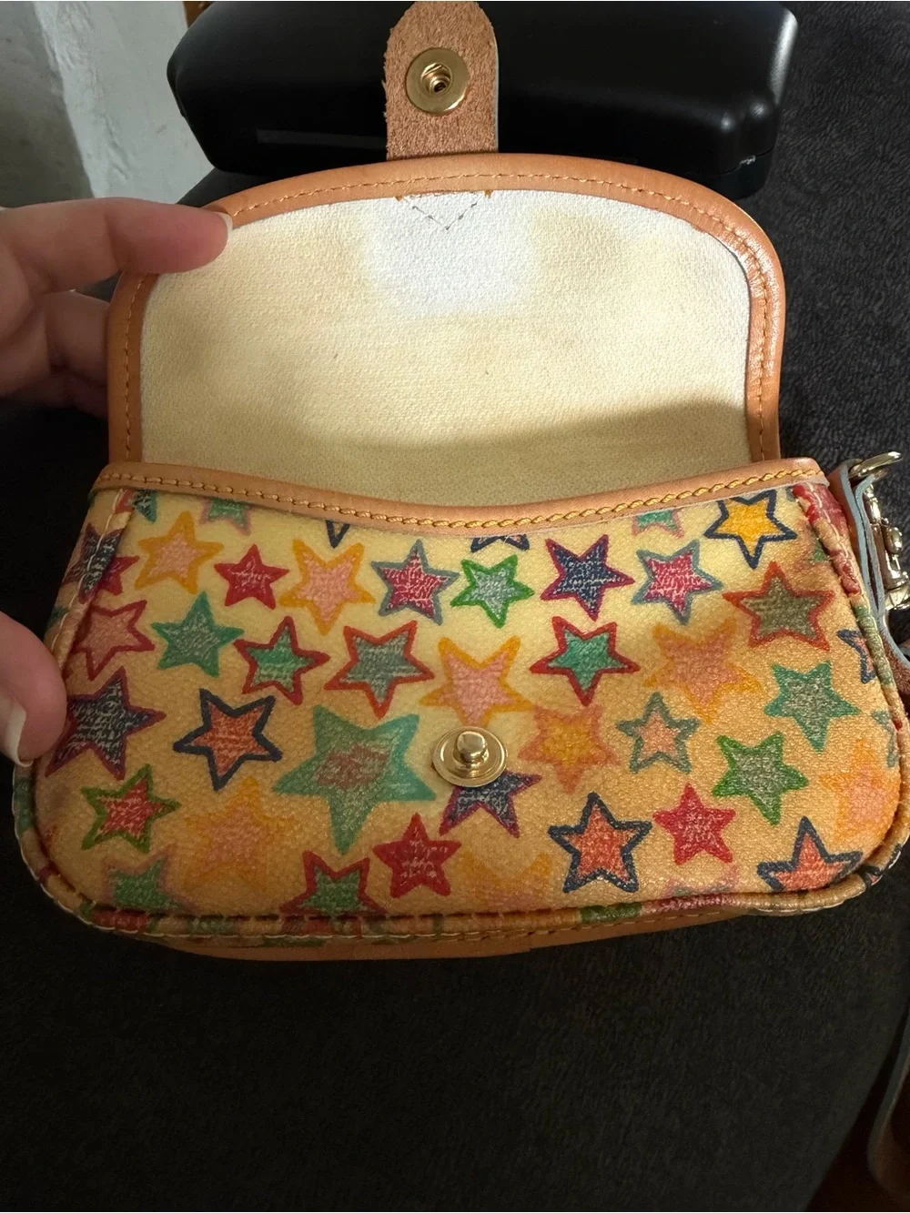 Dooney and Bourke vintage star wristlet